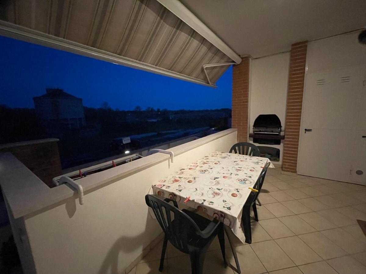 Piccola Venezia E Mare Apartment Лидо дели Естенси Екстериор снимка