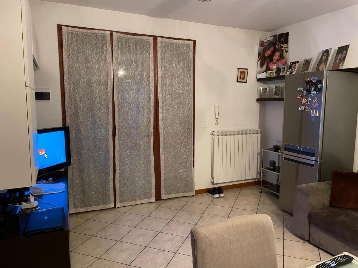 Piccola Venezia E Mare Apartment Лидо дели Естенси Екстериор снимка